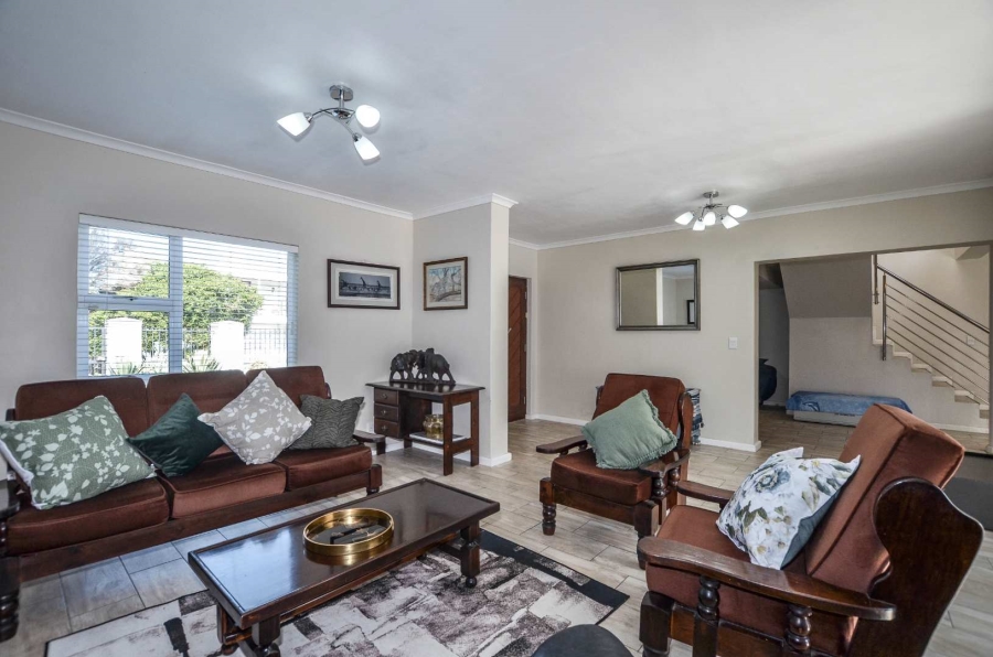 5 Bedroom Property for Sale in Sunset Beach Western Cape